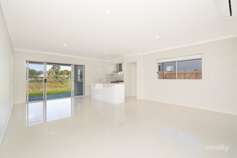 14 Orchard St, Caboolture South, QLD 4510