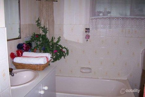 Property photo of 29 Dorothy Avenue Basin View NSW 2540