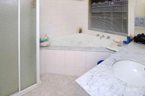 Property photo of 1 Northam Court Mill Park VIC 3082