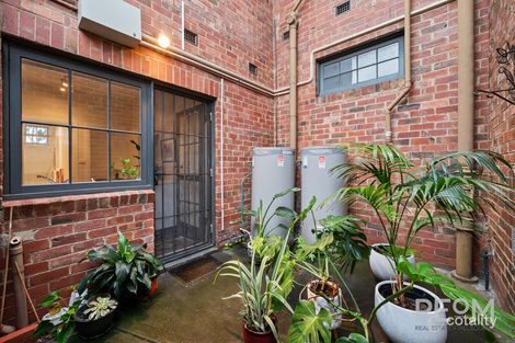 Property photo of 2/4 Barkers Road Hawthorn VIC 3122
