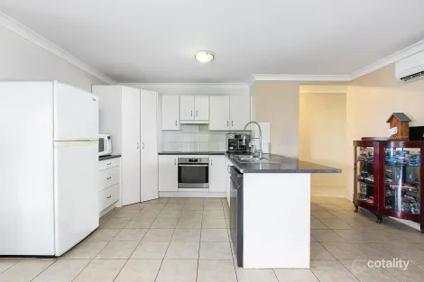 Property photo of 10 Isabel Court Gracemere QLD 4702