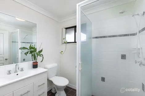 Property photo of 10 Isabel Court Gracemere QLD 4702