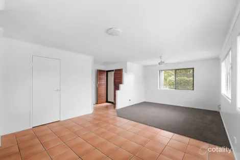 Property photo of 16 Windermere Way Sippy Downs QLD 4556