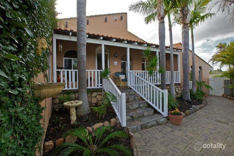 Property photo of 11 Warwick Road Sorrento WA 6020