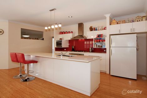 33 Longmore Loop, Swan View, WA 6056