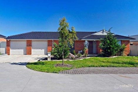 14 Butterfield Pl, Cranbourne East, VIC 3977