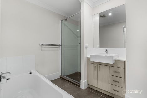 Property photo of 13/20 Kianawah Road South Manly West QLD 4179