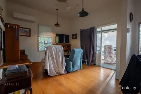 Property photo of 27 James Street Howard QLD 4659
