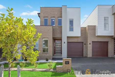 4A PARSONS GR, ORAN PARK, NSW 2570