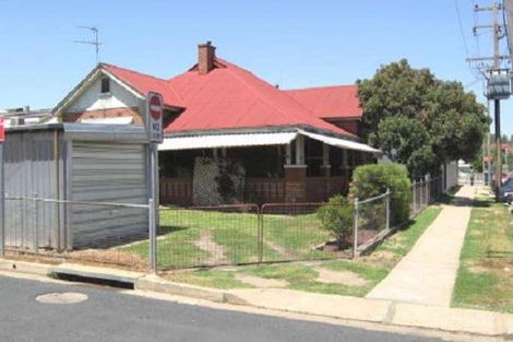 36 Clarke St, Young, NSW 2594