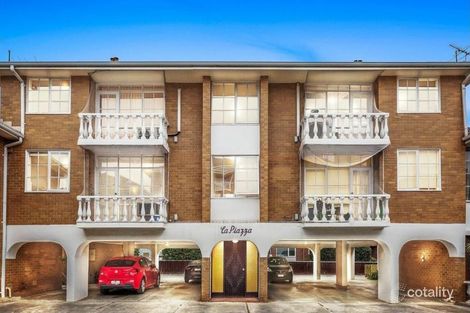 10/2a Parkside St, Elsternwick, VIC 3185