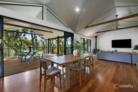 70 Wallaby Dr, Mudgeeraba, QLD 4213