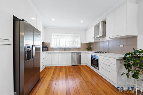 Property photo of 84 Oberon Avenue St Albans VIC 3021