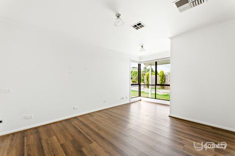 Property photo of 24 Bayview Crescent Hoppers Crossing VIC 3029