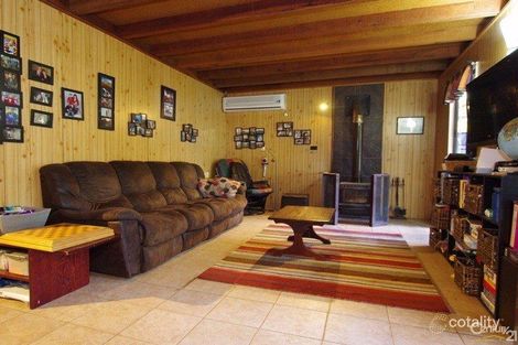 Property photo of 6 Zinnia Road Gelorup WA 6230