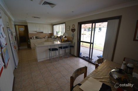 Property photo of 16 Oxford Avenue Castle Hill NSW 2154