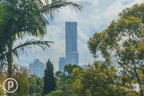 Property photo of 1/32 Ridge Street Greenslopes QLD 4120