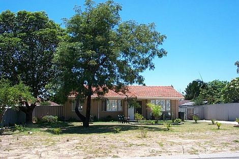 29 Gummow Way, Girrawheen, WA 6064