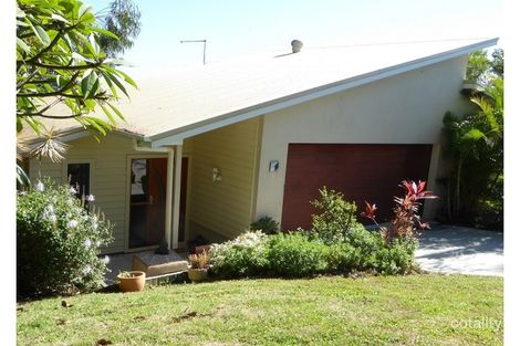 1/2 Coomburra Cres, Ocean Shores, NSW 2483