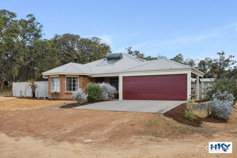 Property photo of 16 Crestmoor Pass Bullsbrook WA 6084