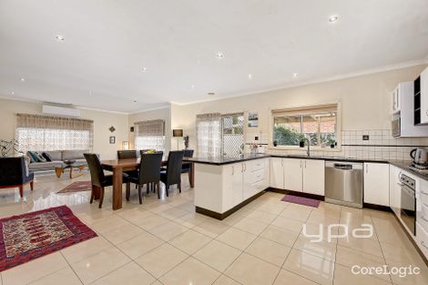 Property photo of 6 Harmony Court Roxburgh Park VIC 3064