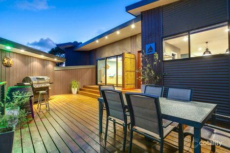 Property photo of 10 Roslyn Street Rye VIC 3941