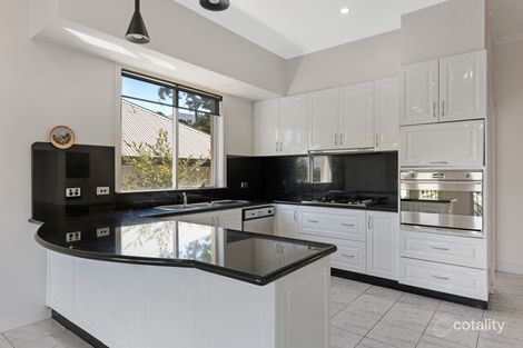 Property photo of 172 The Boulevard Aberfeldie VIC 3040