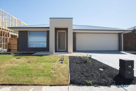 Property photo of 90 Venezia Promenade Greenvale VIC 3059