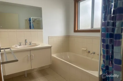 Property photo of 23A Bopeechee Street Roxby Downs SA 5725
