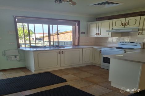 Property photo of 2/8 Regent Place Bomaderry NSW 2541