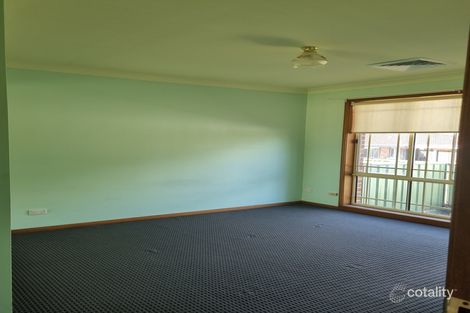 Property photo of 2/8 Regent Place Bomaderry NSW 2541