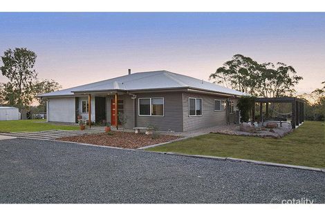 Property photo of 38 Paton Road Meringandan QLD 4352
