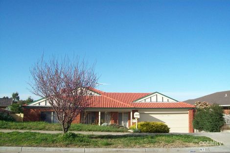 61 Sandalwood Dr, Narre Warren, VIC 3805