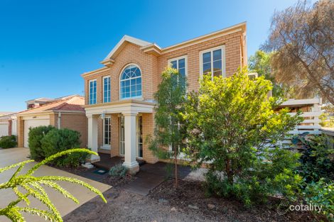 Property photo of 5 Bolac Place Taylors Hill VIC 3037