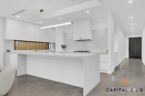 Property photo of 37 Joy Drive Mickleham VIC 3064