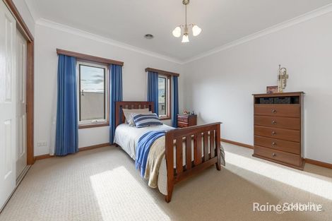 Property photo of 5 The Heights Sunbury VIC 3429