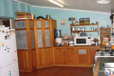 Property photo of 21 Braeside Road Emerald QLD 4720