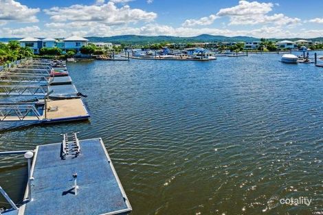 Property photo of 24 River Links Boulevard East Helensvale QLD 4212