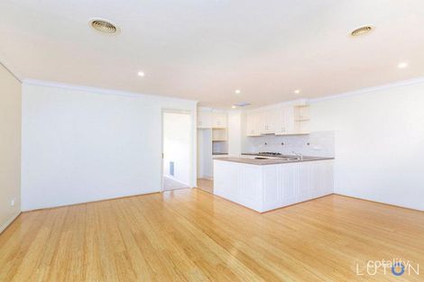 Property photo of 2/16 Telopea Place Queanbeyan West NSW 2620