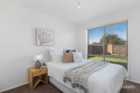 Property photo of 17 Loban Court Ngunnawal ACT 2913