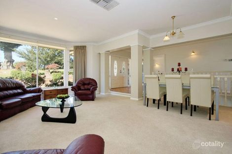Property photo of 4 Hilledge Lane Mooroolbark VIC 3138