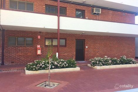 4/130 Terrace Rd, Perth, WA 6000