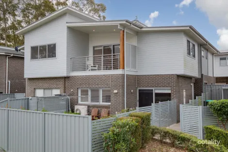 Property photo of 2/9 Myrtle Close Adamstown Heights NSW 2289