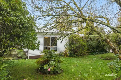 15 Bodkin St, Kyneton, VIC 3444