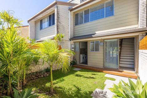 Property photo of 2/24 Sunbird Street Burleigh Waters QLD 4220