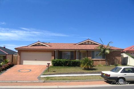70 Greenway Dr, West Hoxton, NSW 2171