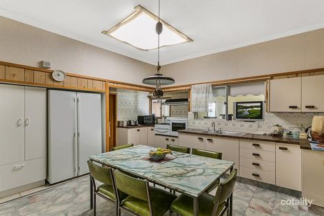 Property photo of 43 Bridge Street Mount Lofty QLD 4350