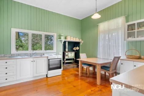 Property photo of 177 Moores Pocket Road Moores Pocket QLD 4305