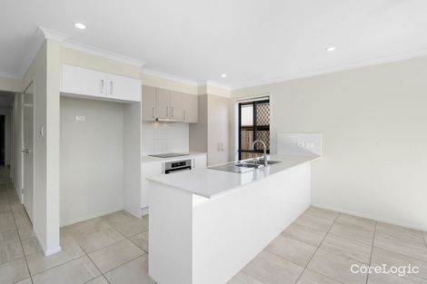 Property photo of 38 Cummings Circuit Willow Vale QLD 4209