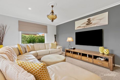 Property photo of 25 Jacaranda Crescent Mornington VIC 3931